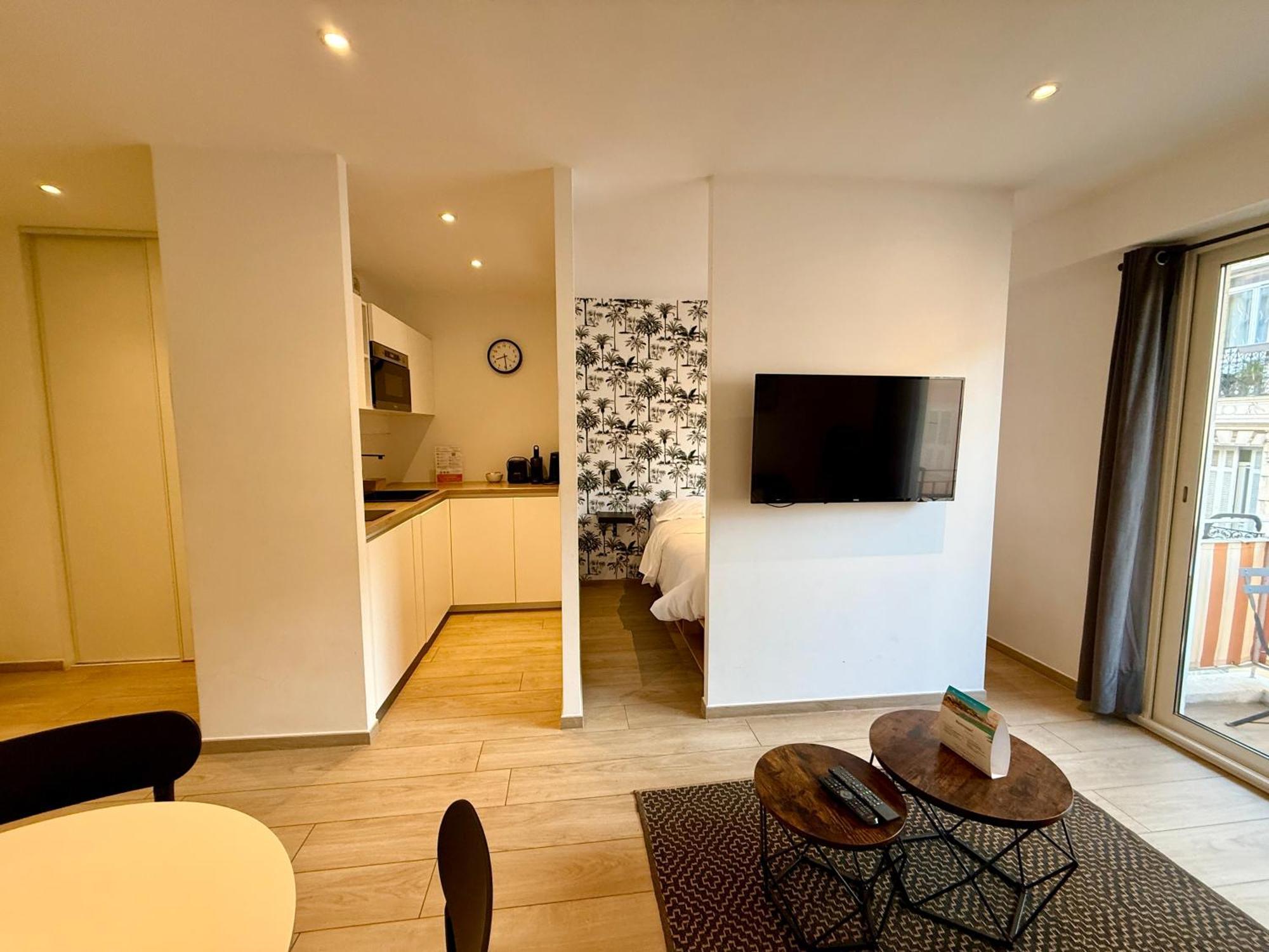 C001-Beau Studio Neuf Situe Au Centre Cannes Exteriér fotografie